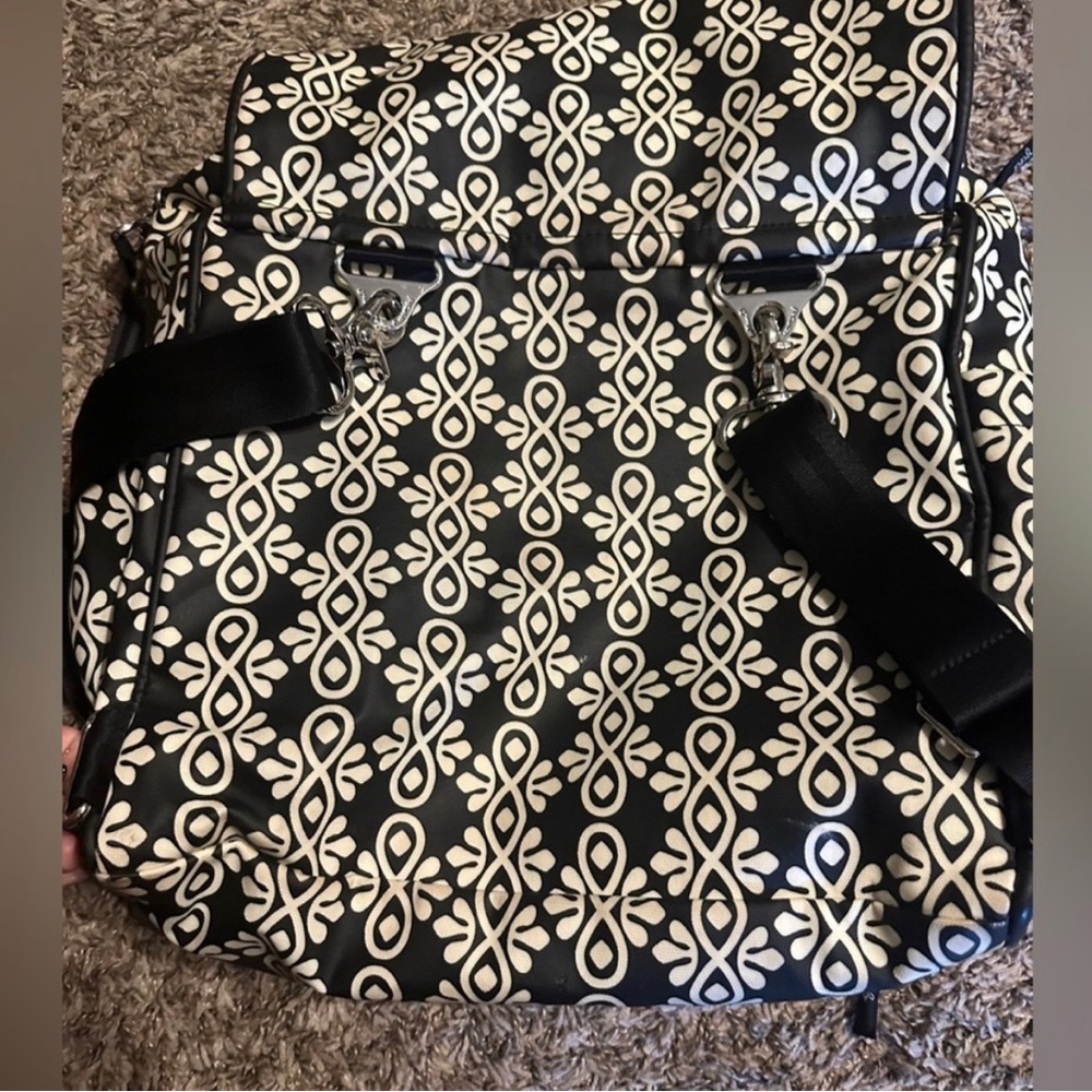 Petunia pickle bottom diaper bag - Picture 5 of 7